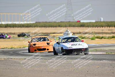 media/Sep-29-2024-24 Hours of Lemons (Sun) [[6a7c256ce3]]/Bus Stop (1145a-1215p)/